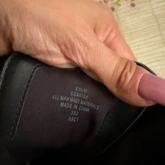 Boots - Picture 6 of 6